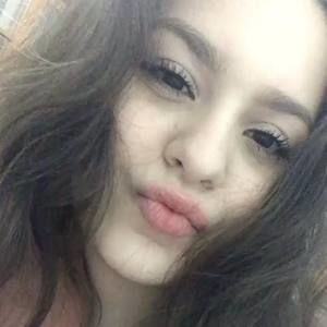 Meet your Posher, Natasha